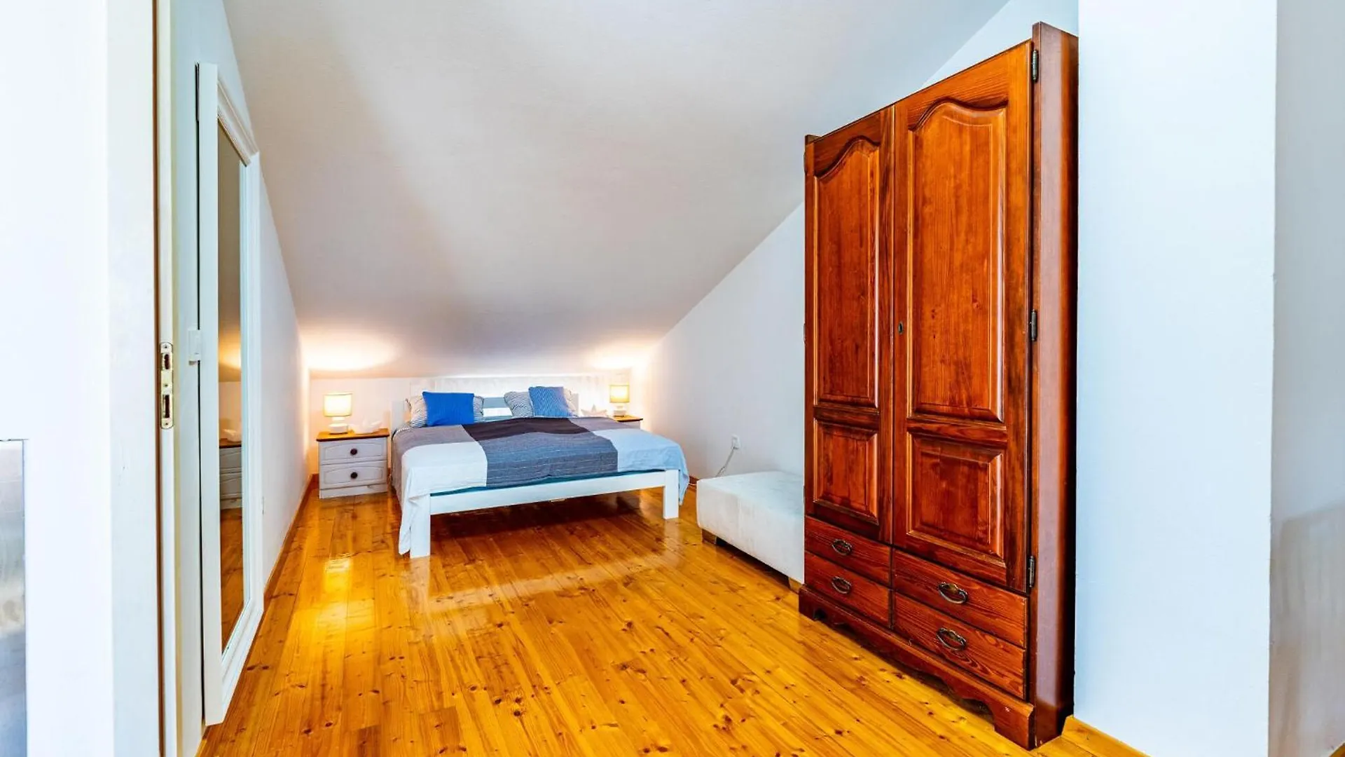 Gorgeous Apartment In Fazana With Wifi 0*,  Croatia